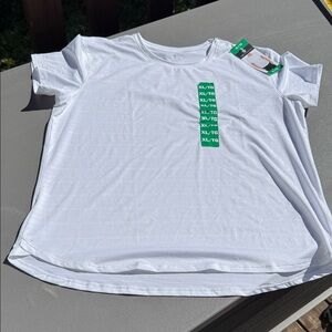 Tough F athletic size XL White Short Sleeve athletic T-Shirt NWT